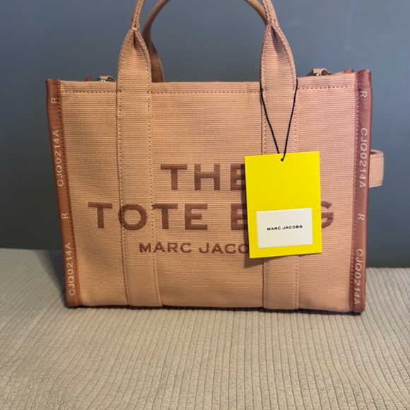 Marc by Marc Jacobs Medium The Tote Bag - Medium Size New with Tag - Picture 1 of 4